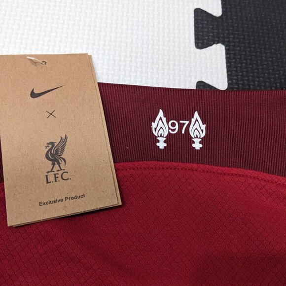 Jota #20 Liverpool 22/25 Home Red Nike Tribute Jersey - Picture 7 of 9